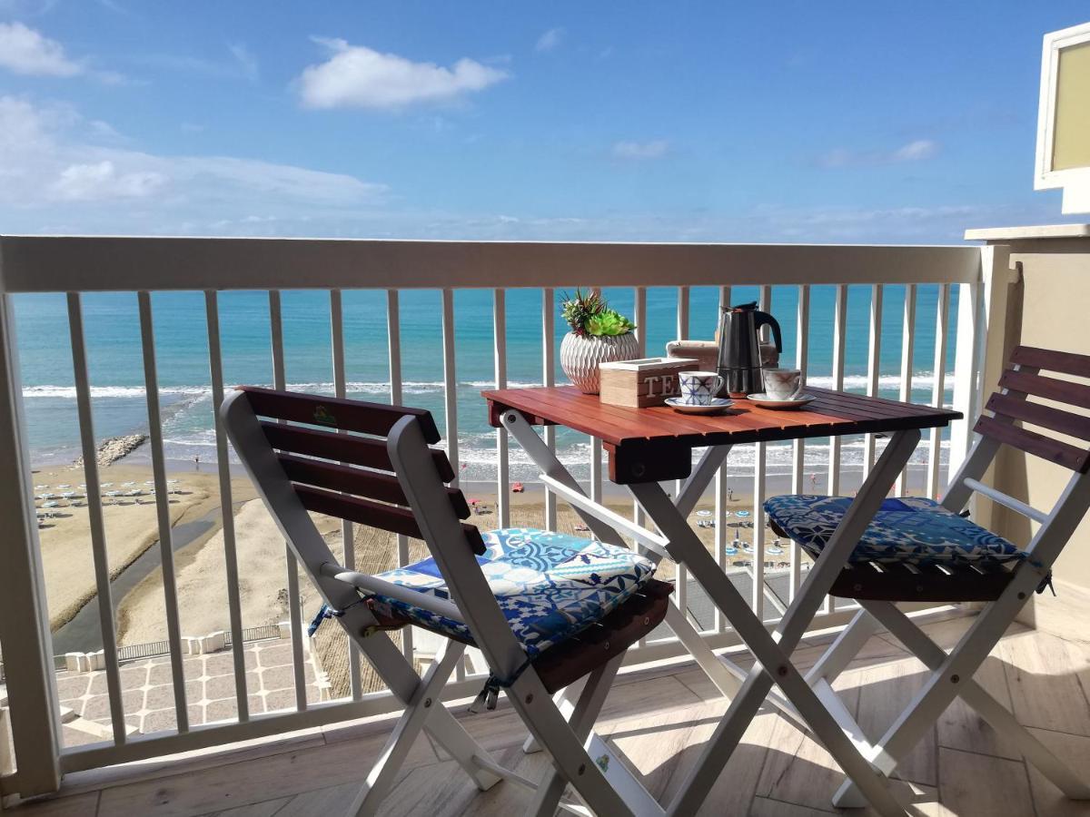 דירות נטונו La Terrazza Sul Tirreno מראה חיצוני תמונה